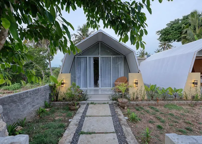 Kelingking Garden 3* Sompang