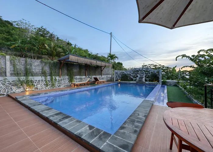 Bed & Breakfast Kelingking Garden Sompang